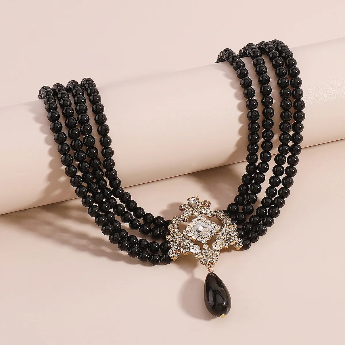 Baroque Royal Divine Pearl Choker Necklace