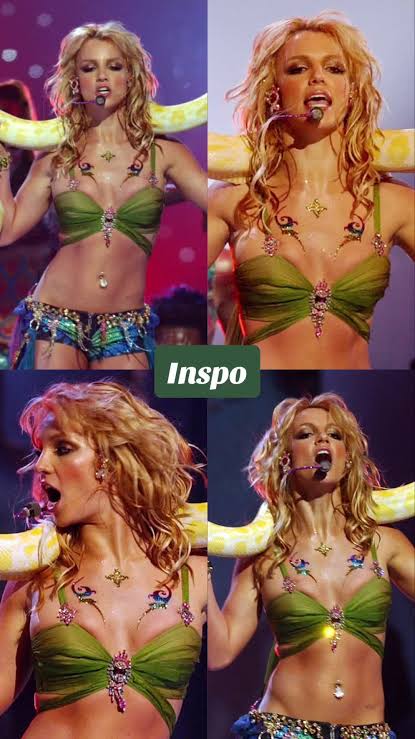 Britney Spears VMAs I’m a slave 4 U costume