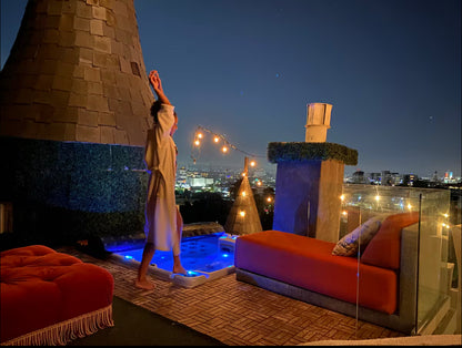 (MODELS) Custom Haute Couture Castle X LuxelistLA Group Shoot Mixer