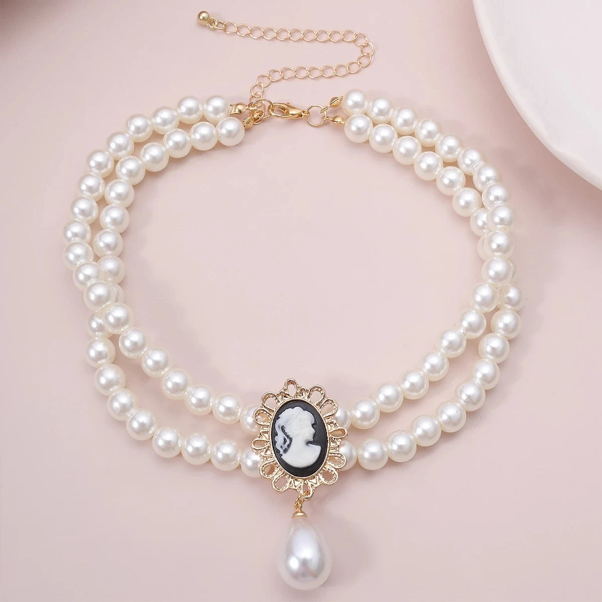 Victorian Pearl Choker Necklace