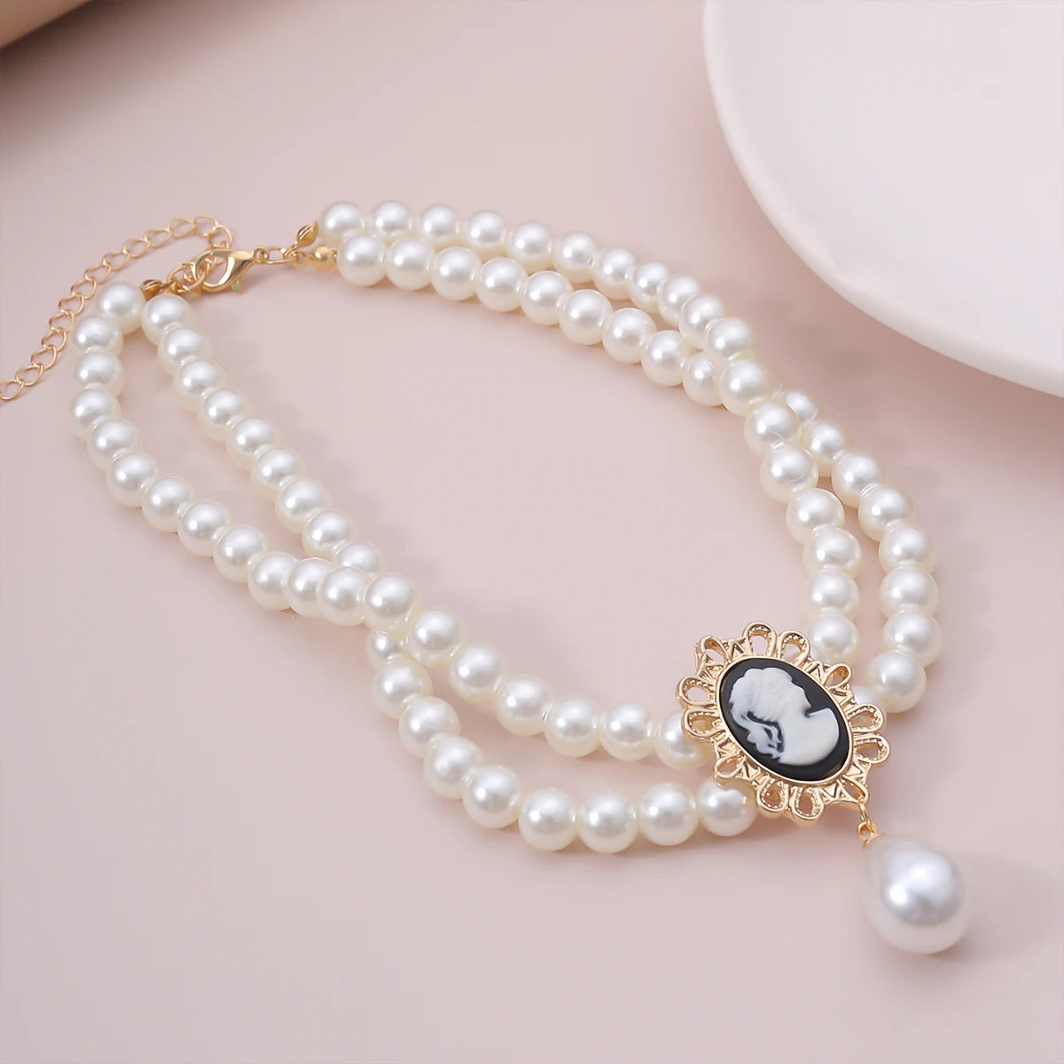 Victorian Pearl Choker Necklace