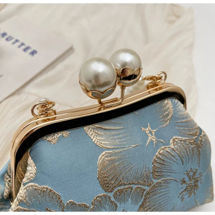 Floral Pearl Purse