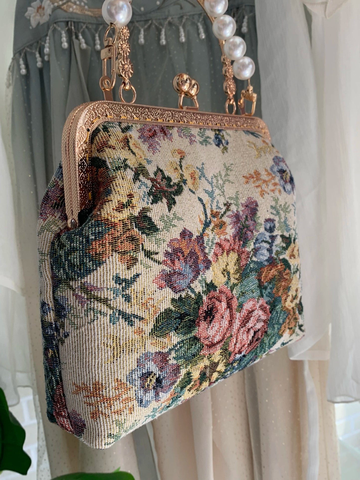 Baroque Floral Tapestry Clutch