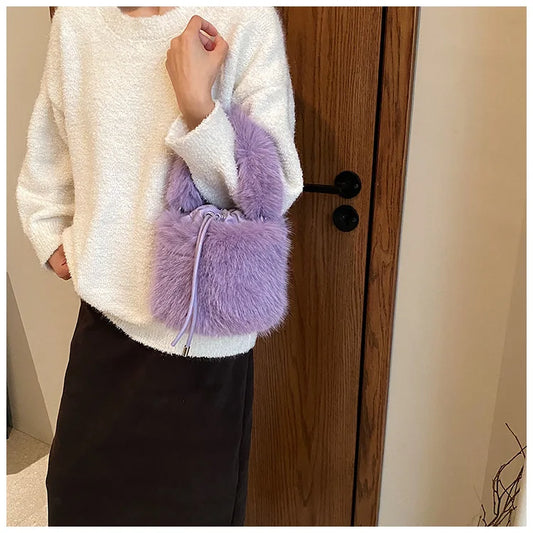 Fur Bucketbag Purse